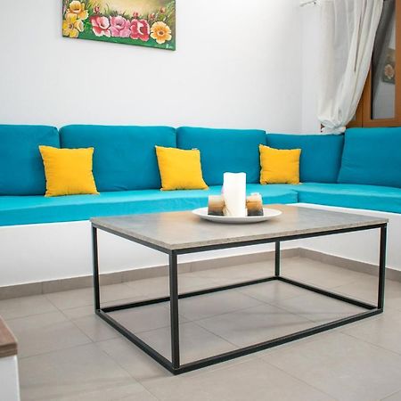 Joanna'S Home Меис Экстерьер фото